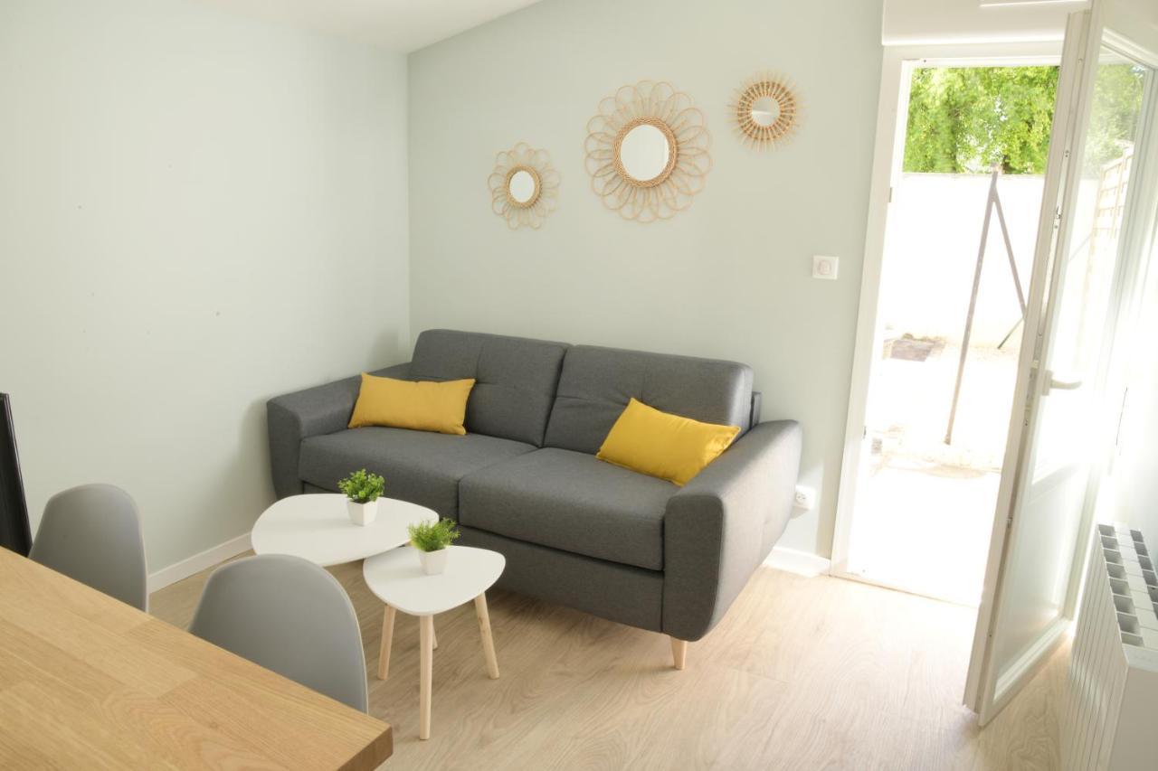 T2 - 28M2 Avec Cour Et Stationnement, Wifi Et Linge Fournis Apartment อองกูแลม ภายนอก รูปภาพ
