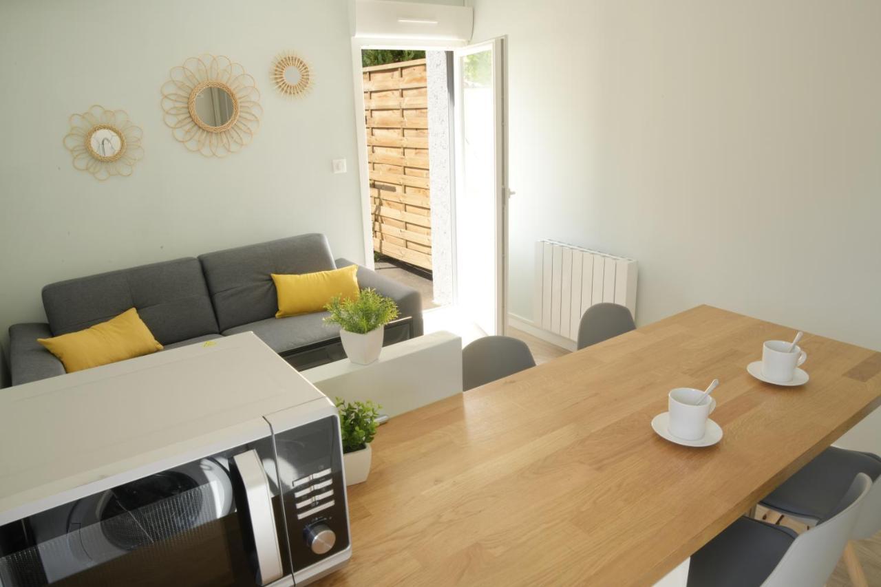 T2 - 28M2 Avec Cour Et Stationnement, Wifi Et Linge Fournis Apartment อองกูแลม ภายนอก รูปภาพ